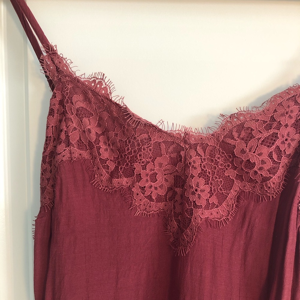 A & F Lace-Trim Cami - Picture 2 of 6